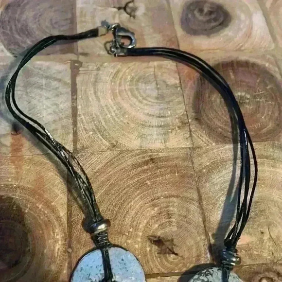 Silver Overlapping Circles Rustic Necklace - Picture 9 of 10